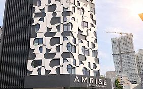 Amrise Hotel Kitchener, Check In 9Pm, Check Out 8Am